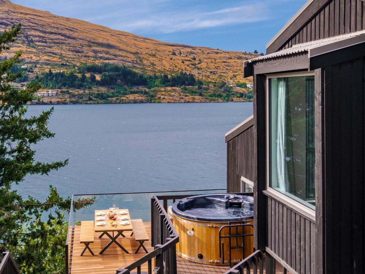 Holiday home Lakefront Dream 4 Bed